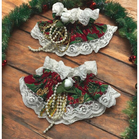 Vintage Christmas Lace Garter Set with Floral and Bead Accents Handmade - Picture 1 of 6